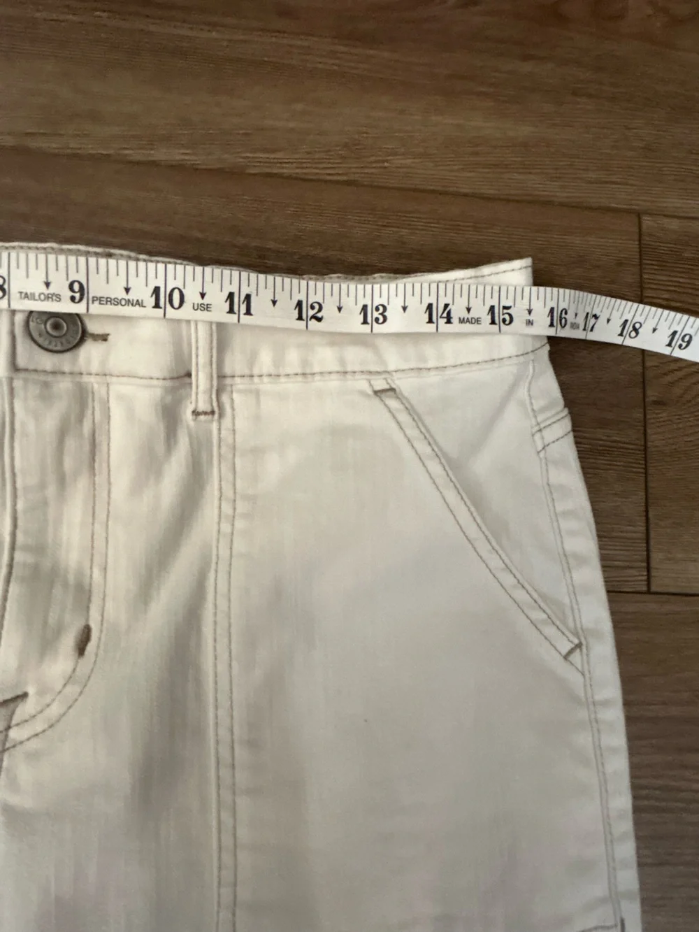 LOGO Lori Goldstein Boyfriend Jeans Size 10 Ivory A646051 2024